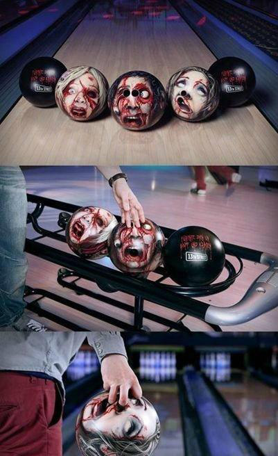 吓尿了，这样的保龄球你敢玩么器物gif搞笑图片