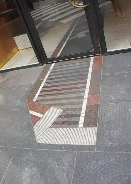 这个图案很纠结器物gif搞笑图片