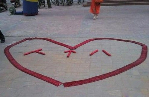 婚礼上的内涵鞭炮，人，个，八器物gif搞笑图片