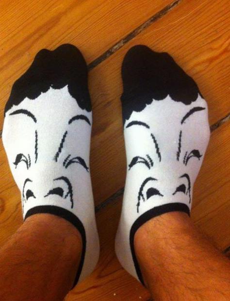 这袜子有种莫名的喜感器物gif搞笑图片