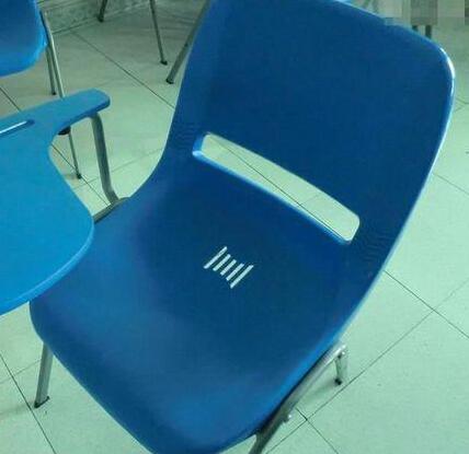 太人性化了，居然还有排气孔器物gif搞笑图片