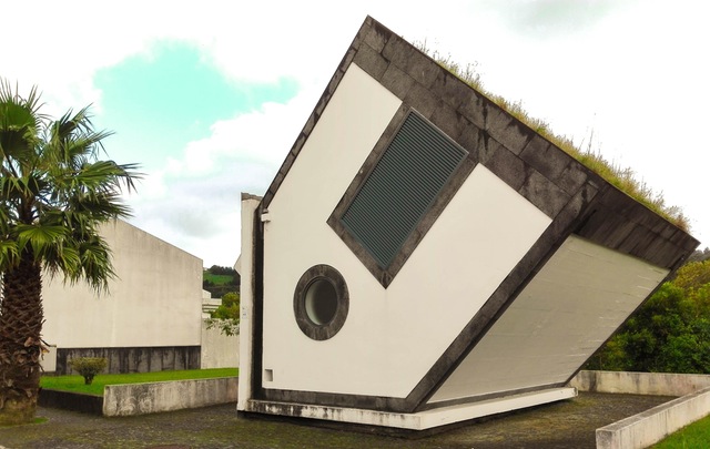 设计师你醉了器物gif搞笑图片