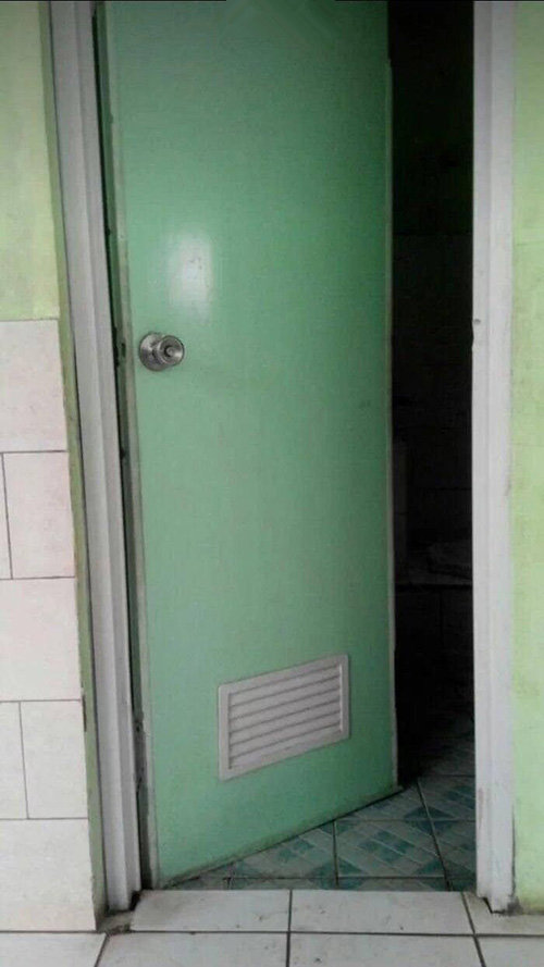 好像有什么不对器物gif搞笑图片