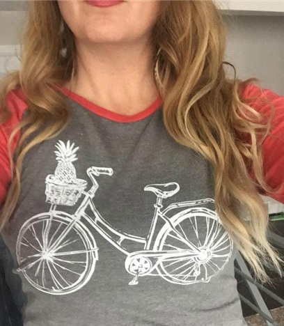 妹纸轮胎没气儿了俺给你打打呗器物gif搞笑图片