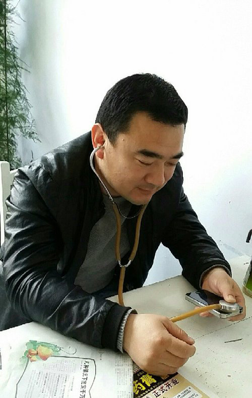 无辐射，绿色环保耳机器物gif搞笑图片