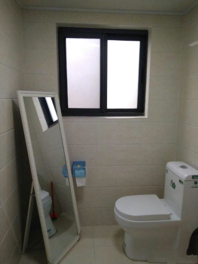 时刻欣赏帅气的自己器物gif搞笑图片