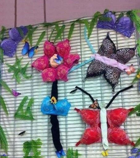 超市大妈也开始走文艺路线了器物gif搞笑图片