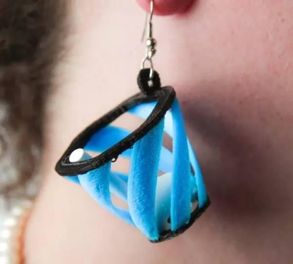 苹果AIRPODS耳机器物gif搞笑图片