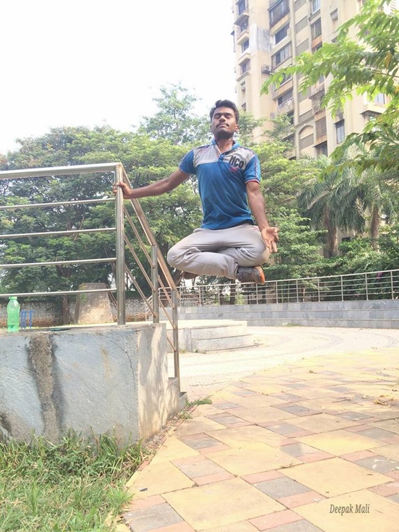 据说是印度的神功人物gif搞笑图片