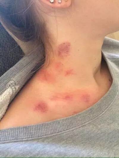 游戏弄的，我该相信吗？人物gif搞笑图片