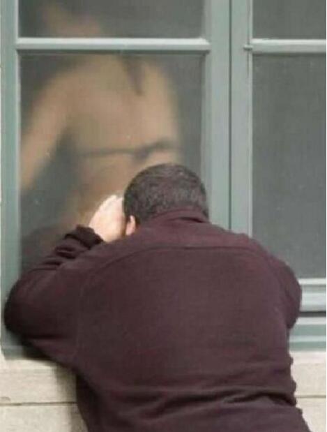 没想到你是这样的肥宅人物gif搞笑图片