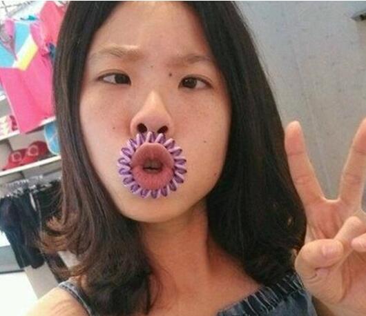 我还以为图片在缓冲呢人物gif搞笑图片