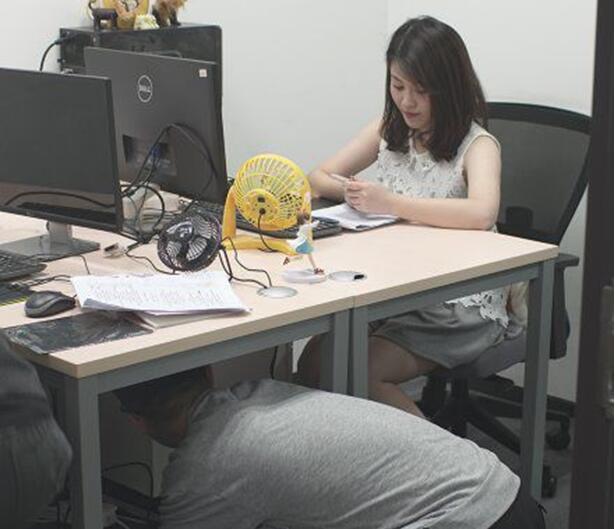 我笔今天老是掉人物gif搞笑图片