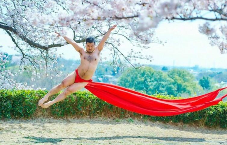 美得不像尘世中的东西人物gif搞笑图片