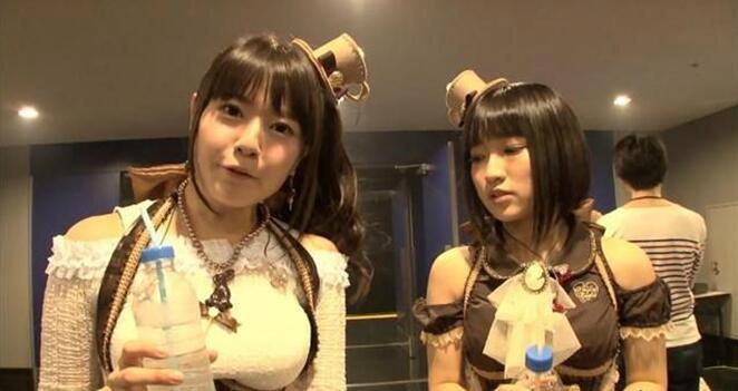 生无可恋的表情人物gif搞笑图片