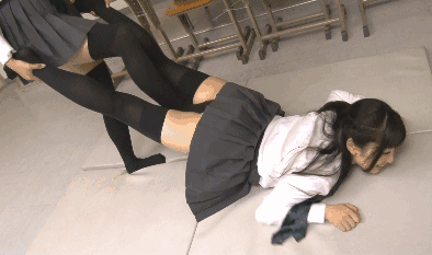 妹子们打架才有看头人物gif搞笑图片