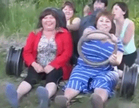 心中有车子，哪里都是兰博基尼人物gif搞笑图片