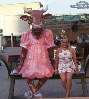 今天出门撞衫了人物gif搞笑图片