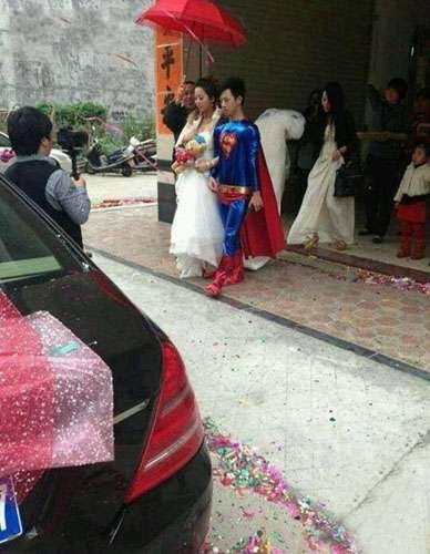 超人终于也结婚了人物gif搞笑图片