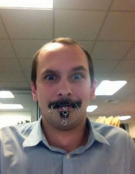 准备拔胡子了人物gif搞笑图片