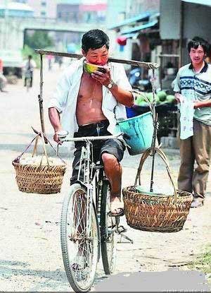 大哥好功夫人物gif搞笑图片