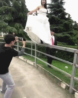 估计又是一起闪婚闪离事件人物gif搞笑图片