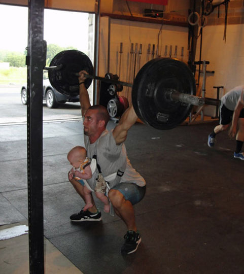 最称职的奶爸人物gif搞笑图片