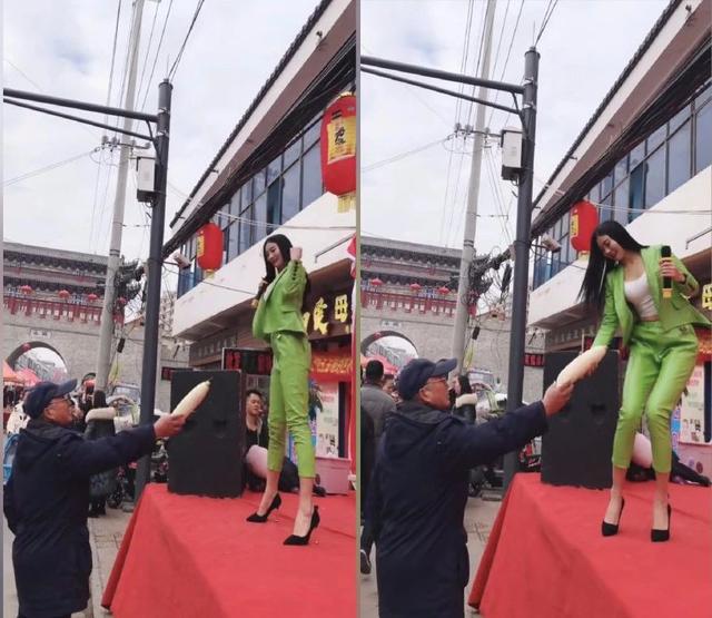 一个敢给，一个敢接人物gif搞笑图片