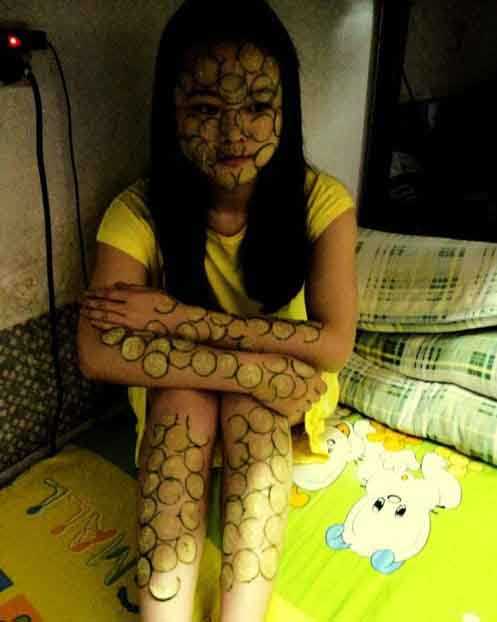 美容妹纸伤不起人物gif搞笑图片