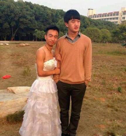 老公为什么不看镜头啊人物gif搞笑图片