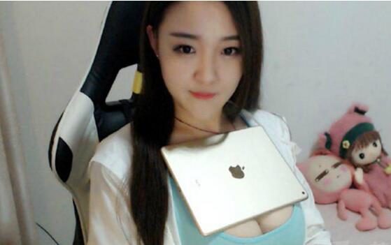 听说现在流行这个？人物gif搞笑图片