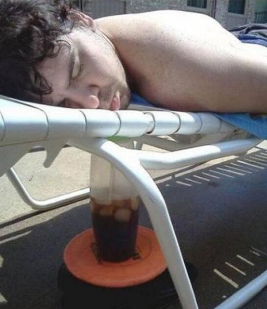 懒是一种境界人物gif搞笑图片