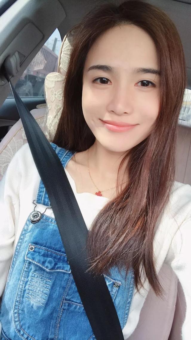 福利——笑靥如花人物gif搞笑图片