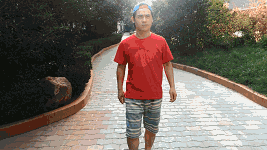 机智的少年人物gif搞笑图片