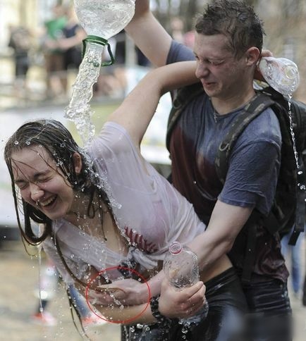 放开那个女孩，让我来人物gif搞笑图片