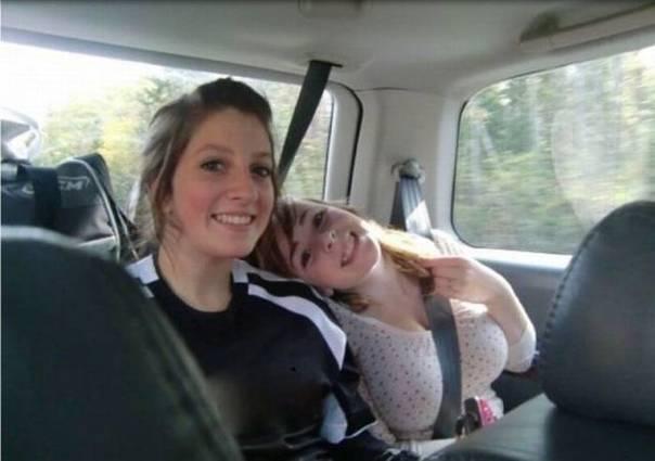 系好安全带人物gif搞笑图片