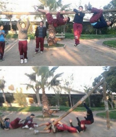 悲剧往往就在下一秒人物gif搞笑图片