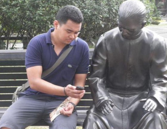 问路的最高境界人物gif搞笑图片