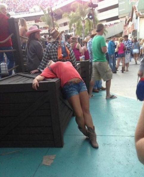 我有不一样的拍照姿势人物gif搞笑图片