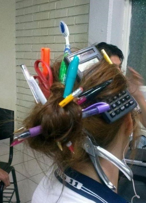 文具盒？那玩意儿弱爆了人物gif搞笑图片