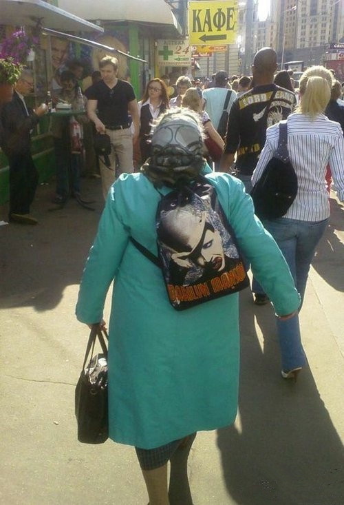 个性服装人物gif搞笑图片