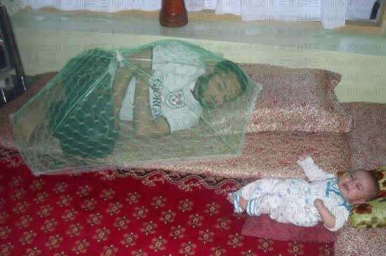 自私的爸爸人物gif搞笑图片