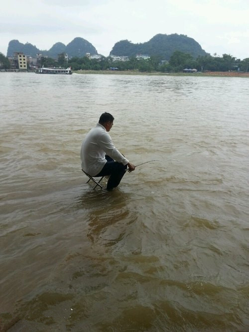垂钓者的最高境界人物gif搞笑图片