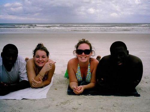 黑人照相总是那么悲剧人物gif搞笑图片