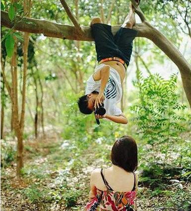 没有点本事怎么当摄影师？人物gif搞笑图片