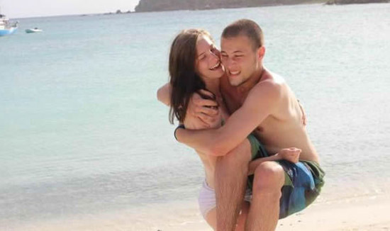 有这么一个妹子你就娶了吧人物gif搞笑图片