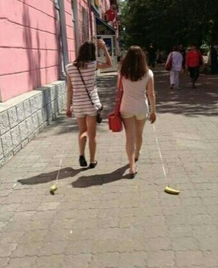 带男盆友出来晒晒人物gif搞笑图片