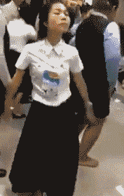 姐忍了这么多年，到时候好好发泄一下了人物gif搞笑图片