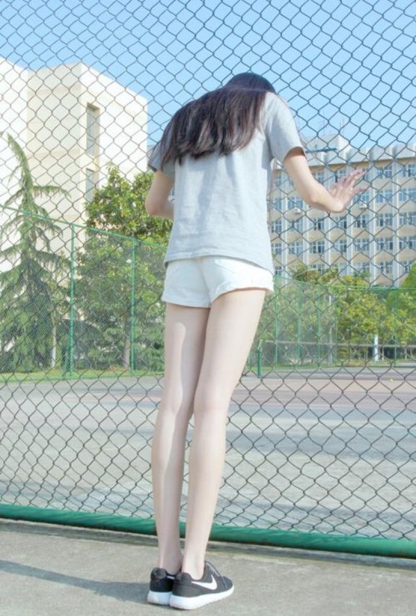 这个背影受不了人物gif搞笑图片