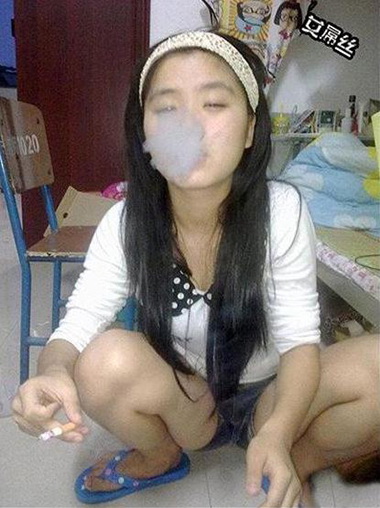 霸气的女汉纸伤不起人物gif搞笑图片